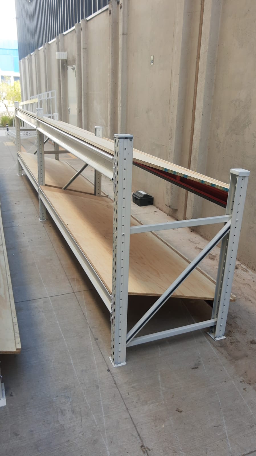 Mesones Racks Inclinados Picking